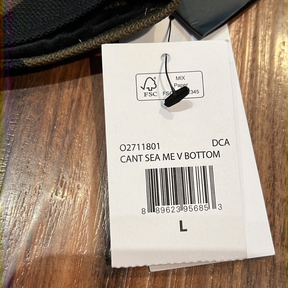 Volcom Can’t Sea Me V Bottom - Picture 8 of 14